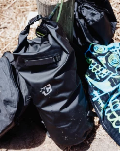 CREATURES OF LEISURE Day Use Dry Bag 35l -surf shop 645248 4