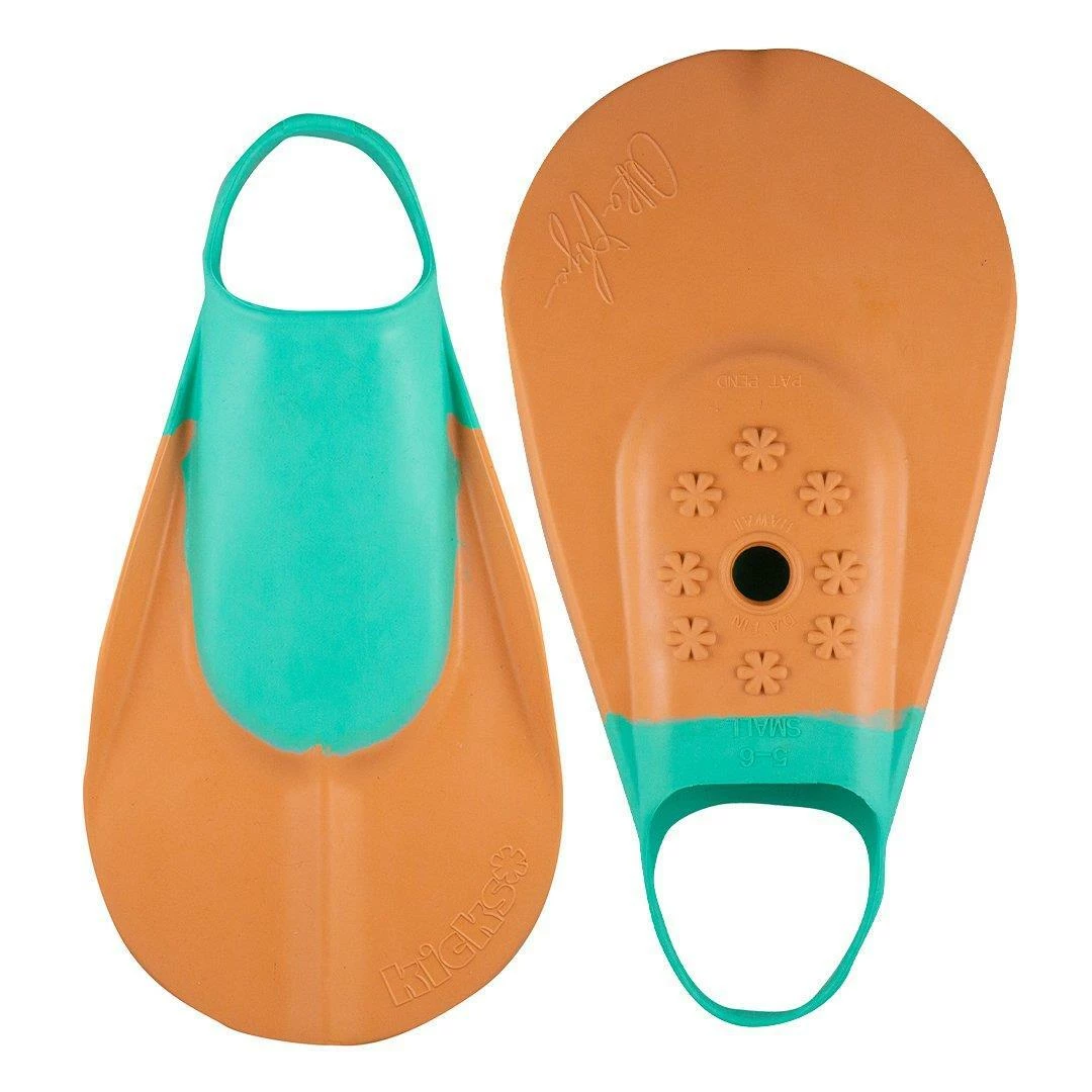 KICKS FINS - Sisstr Model - Aqua/ Orange 1 KICKS FINS - Sisstr Model - Aqua/ Orange